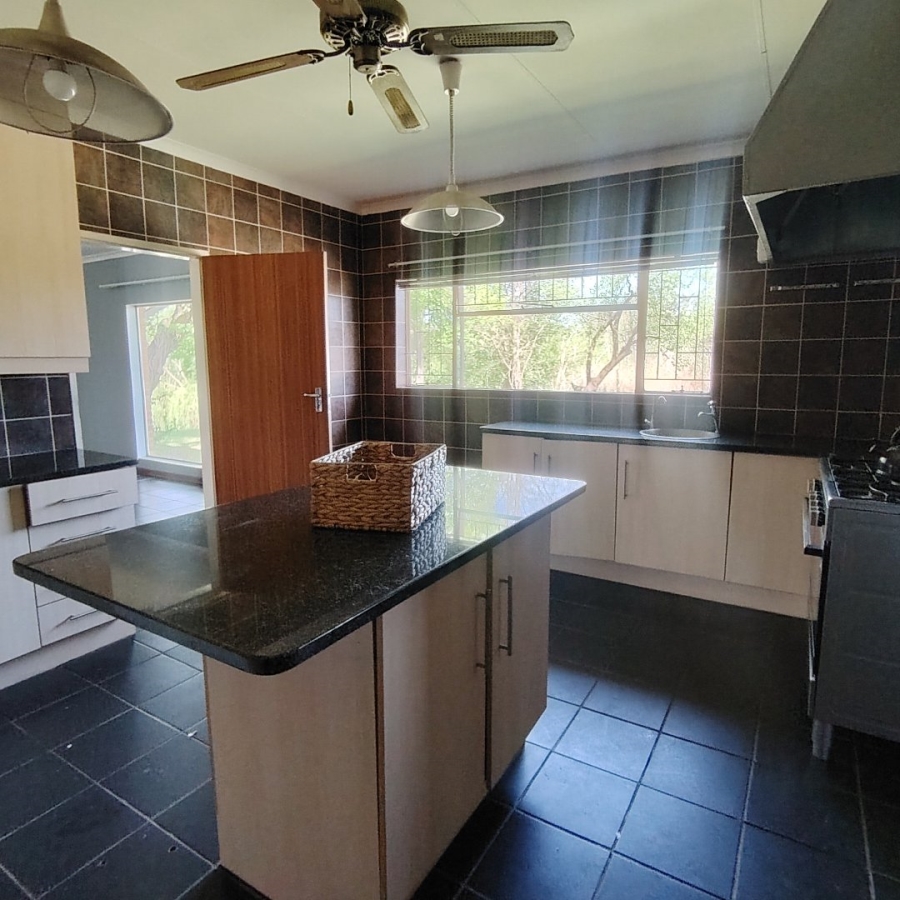 Commercial Property for Sale in Roodewal Free State